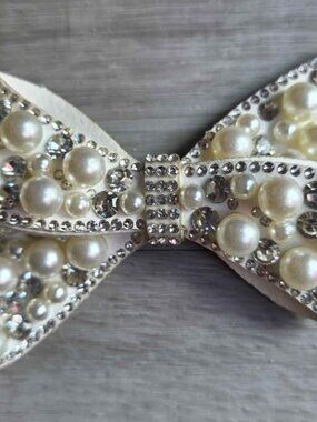 Pair of White Pearl and Rhinestone Shoe Clips